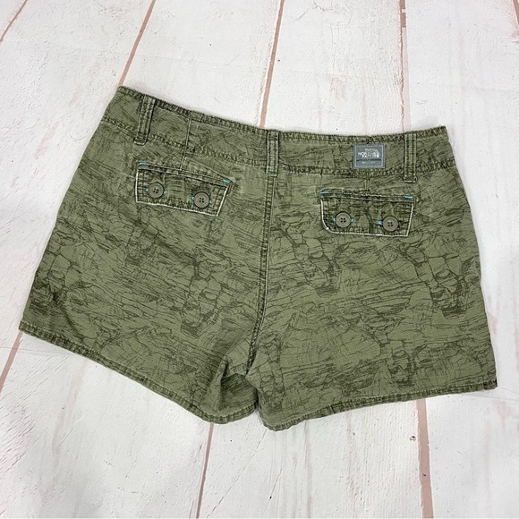 North Face A5 Series Camo Hiking Active Outdoor Cargo Shorts - Picture 2 of 6